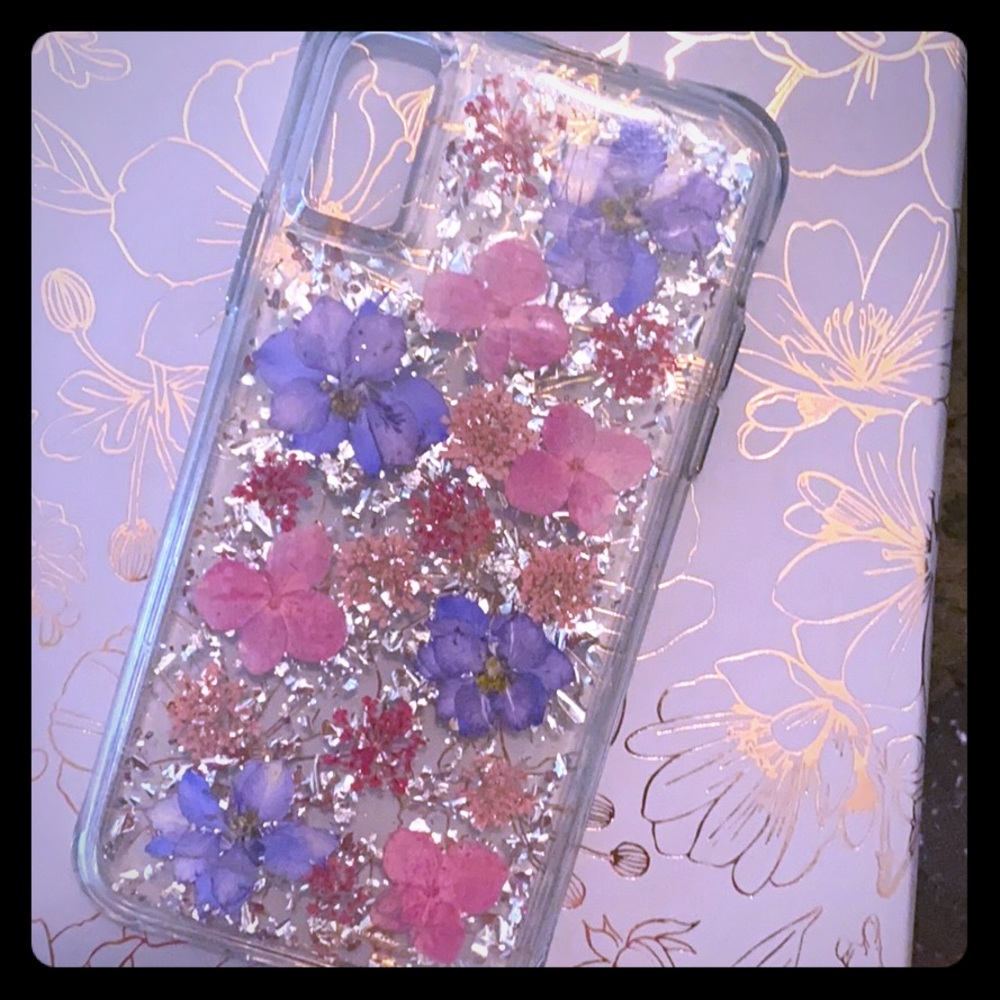 iPhone X case karat petals